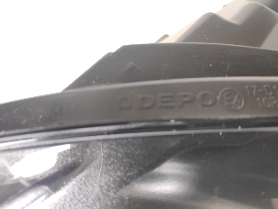 Farol Esquerdo Vw Golf V 03-08 Mascara Preta