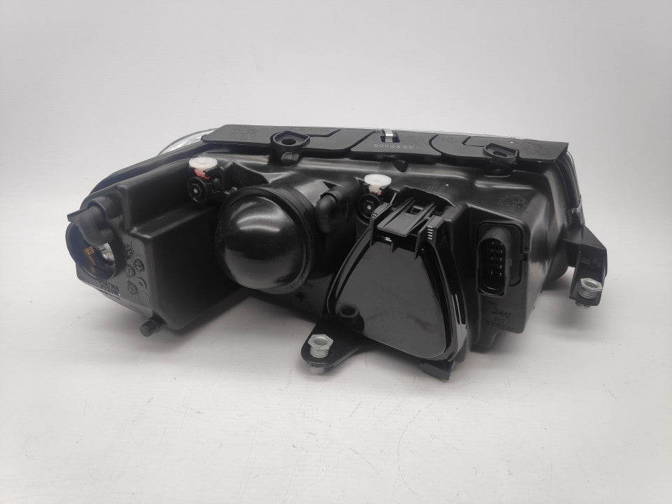 Farol Esquerdo Vw Passat B6 00-05