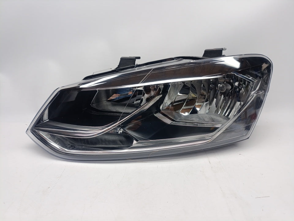 Farol Esquerdo Vw Polo 6R 14-17