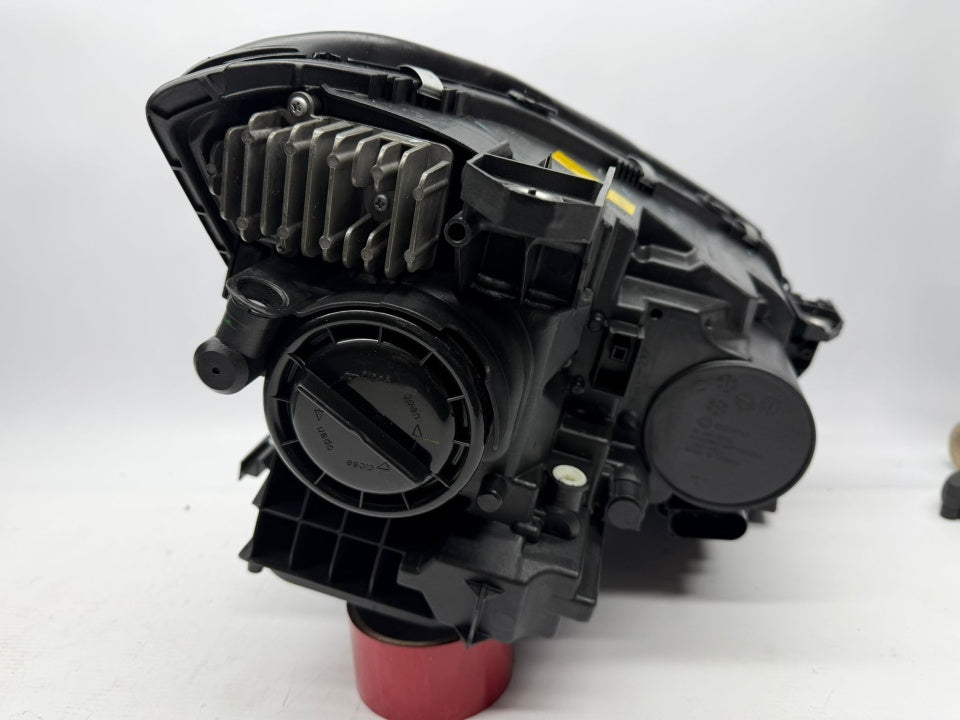 Farol Esquerdo Xenon Mercedes Benz X156 GLA 13-16