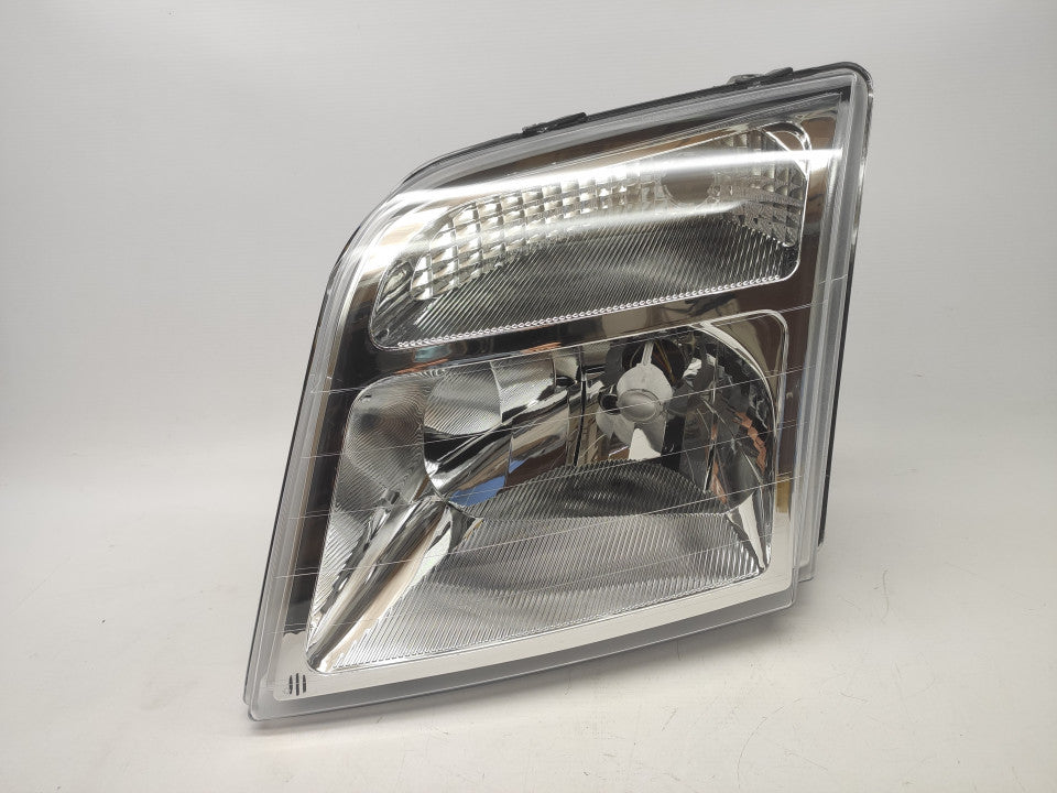 Farol Ford Tourneo Connect 02-13 Esquerdo