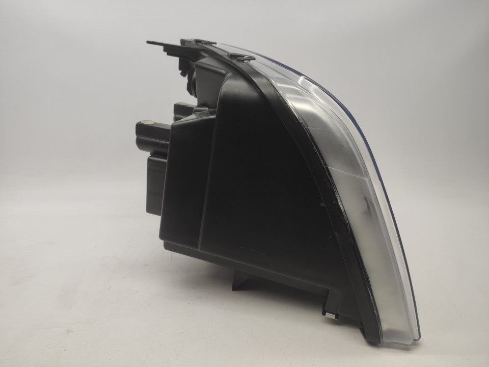 Farol Ford Tourneo Connect 02-13 Esquerdo
