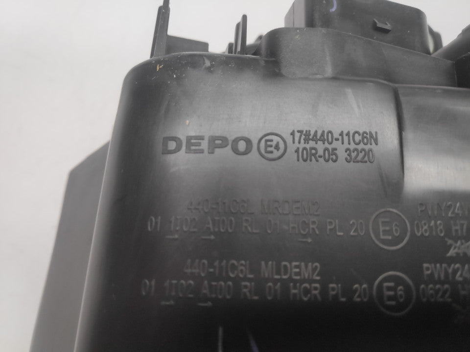 Farol Led Mercedes W205 C Class 14-20 Esquerdo