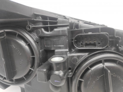 Farol Led Mercedes W205 C Class 14-20 Esquerdo