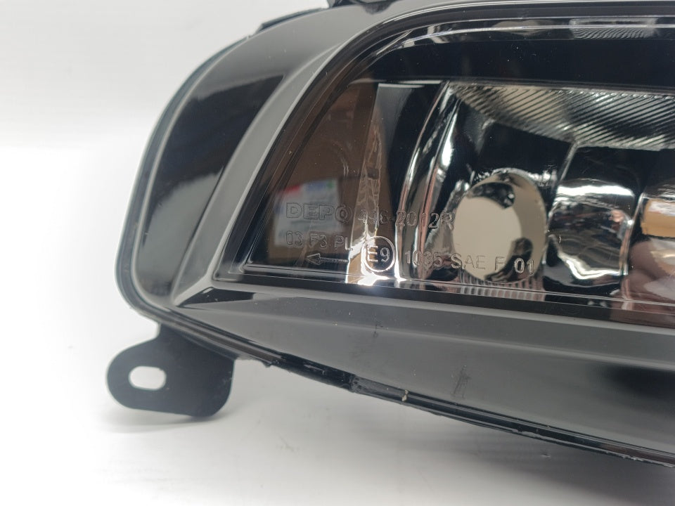 Farol Nevoeiro Direito Audi A4 12-