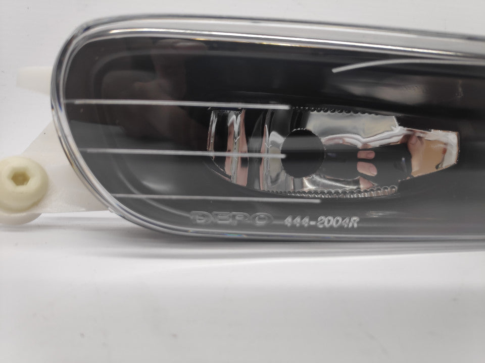 Farol Nevoeiro Direito Bmw S-3 E46 4P/ Touring 98-01