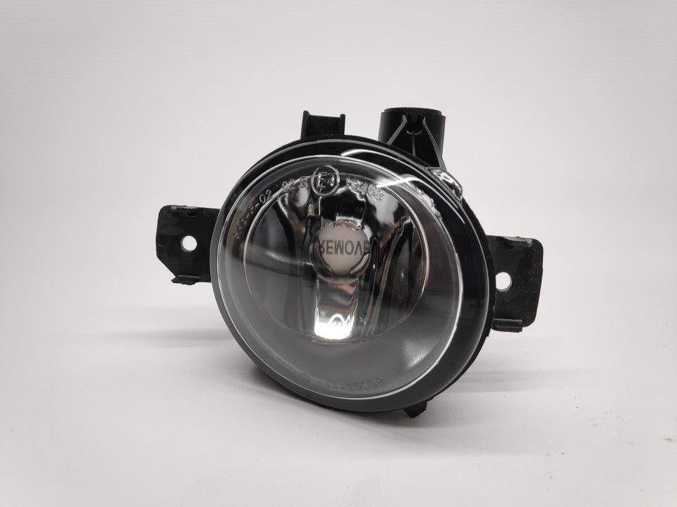 Farol Nevoeiro Direito Bmw Serie 1 E81 / E87 / X3 E83 / X5 E70 06-12