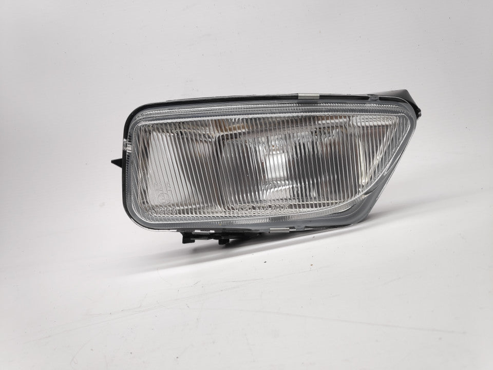 Farol Nevoeiro Direito Citroen Saxo 96-03
