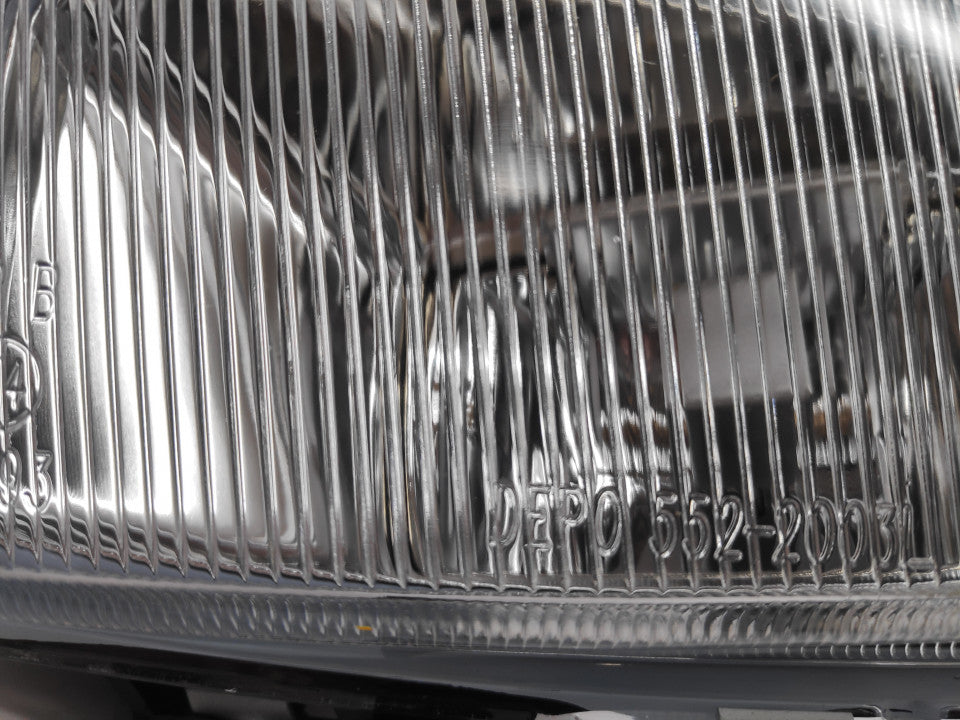 Farol Nevoeiro Direito Citroen Saxo 96-03