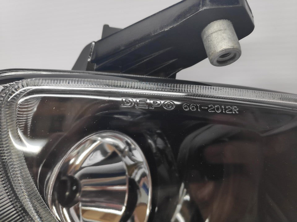 Farol Nevoeiro Direito Fiat Grande Punto 05-09 Fundo Preto