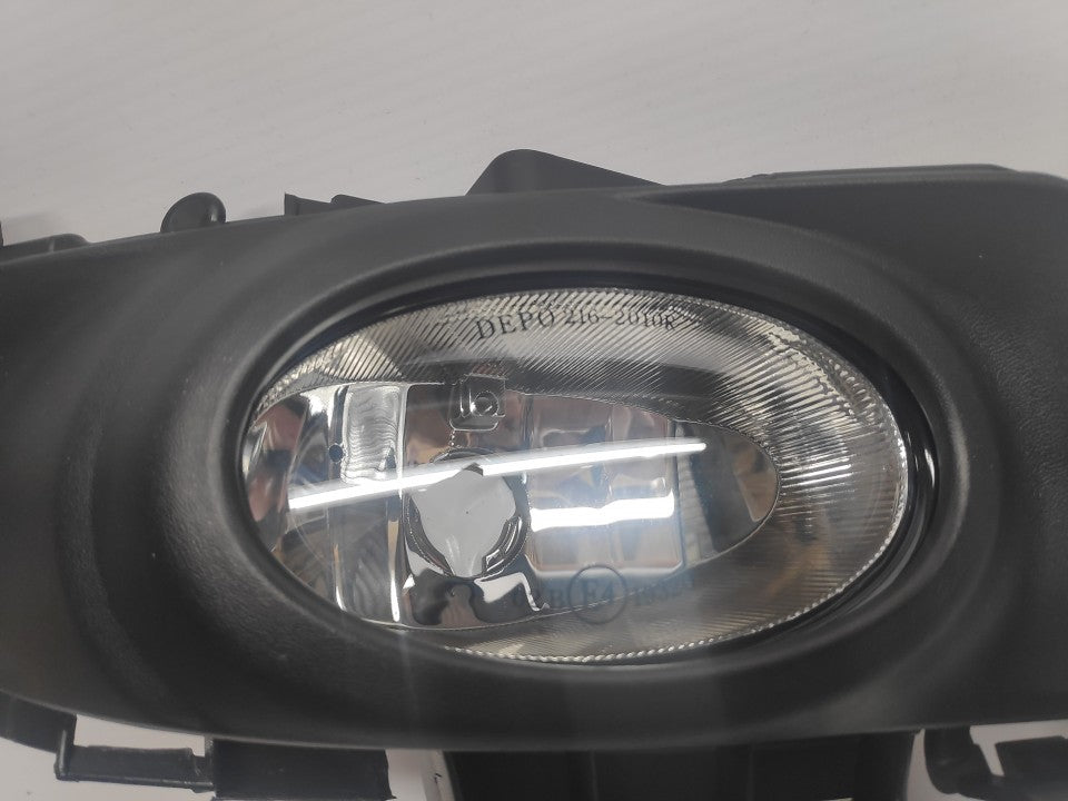 Farol Nevoeiro Direito Mazda 3 Sport Sedan 4P 04-09