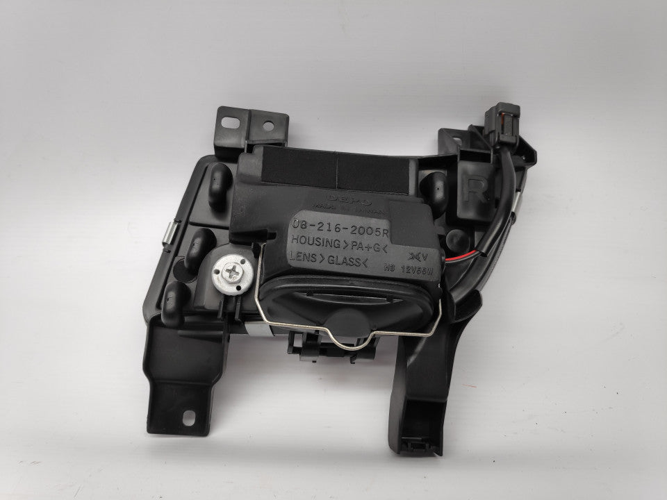Farol Nevoeiro Direito Mazda 323 / Premacy 98-01