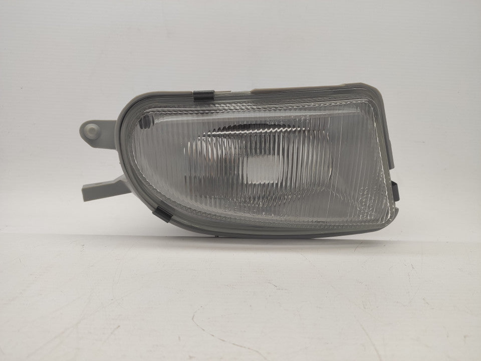 Farol Nevoeiro Direito Mercedes R170 Slk W210 96 - 04