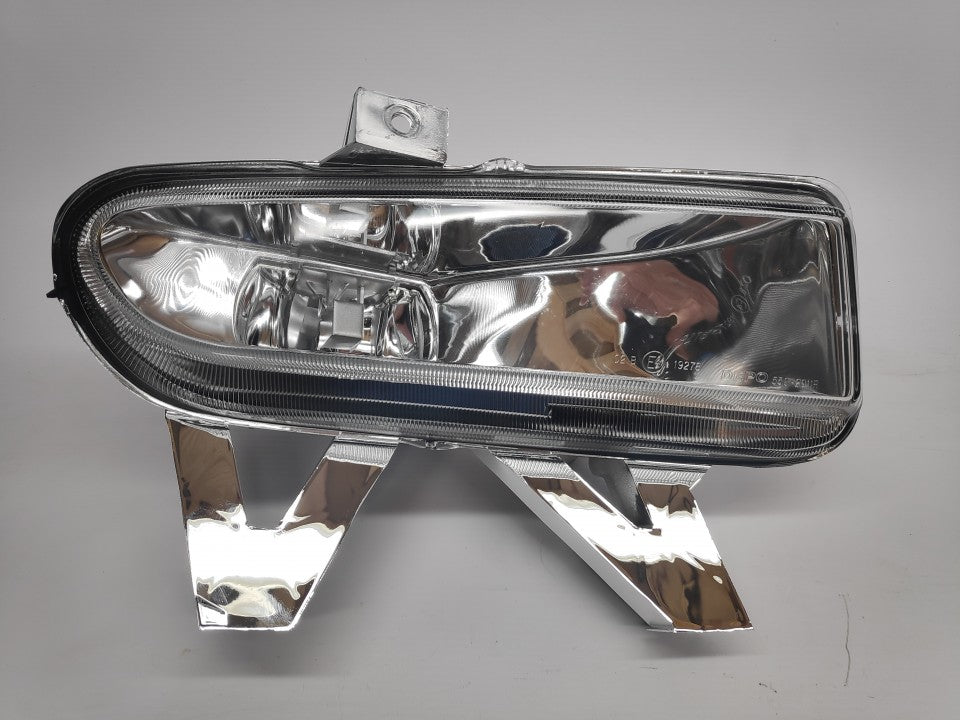 Farol Nevoeiro Direito Peugeot 406 99-04