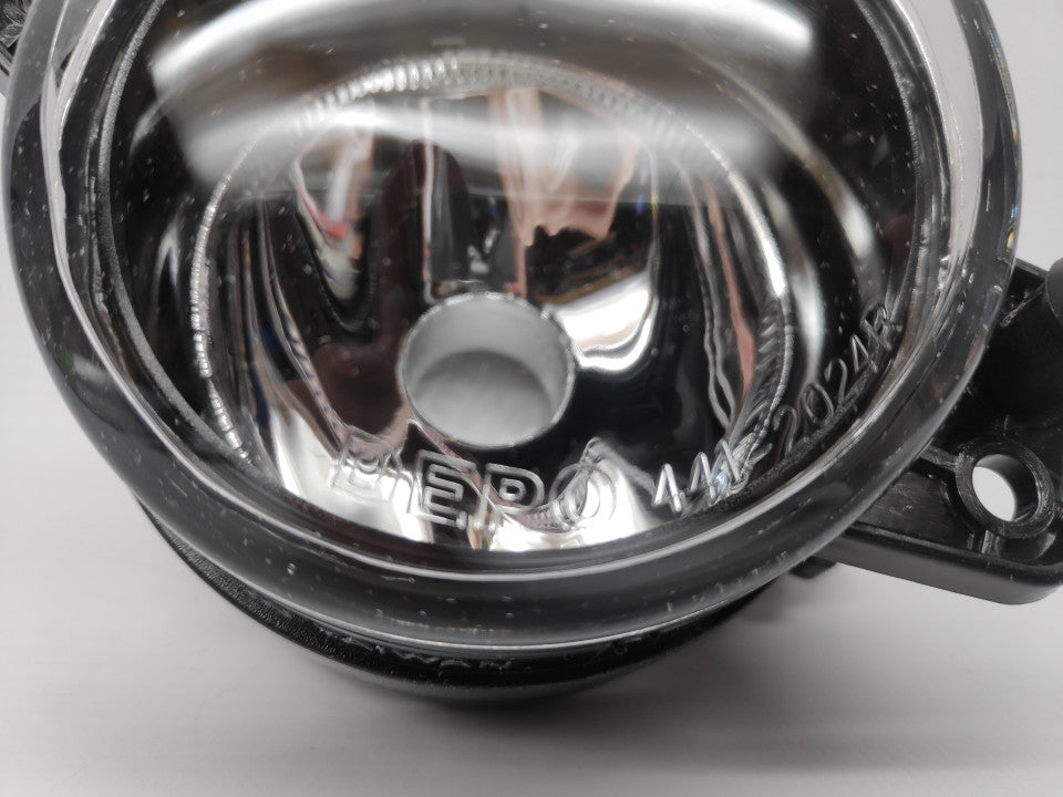 Farol Nevoeiro Direito Skoda Fabia 4P/ 5P/ Combi 04-07