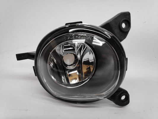 Farol Nevoeiro Direito Toyota Corolla 3/5P 04-07