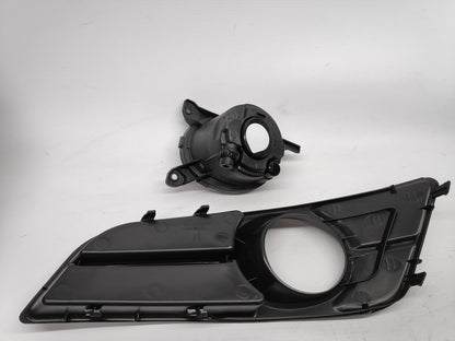 Farol Nevoeiro Direito Toyota Corolla 3/5P 04-07