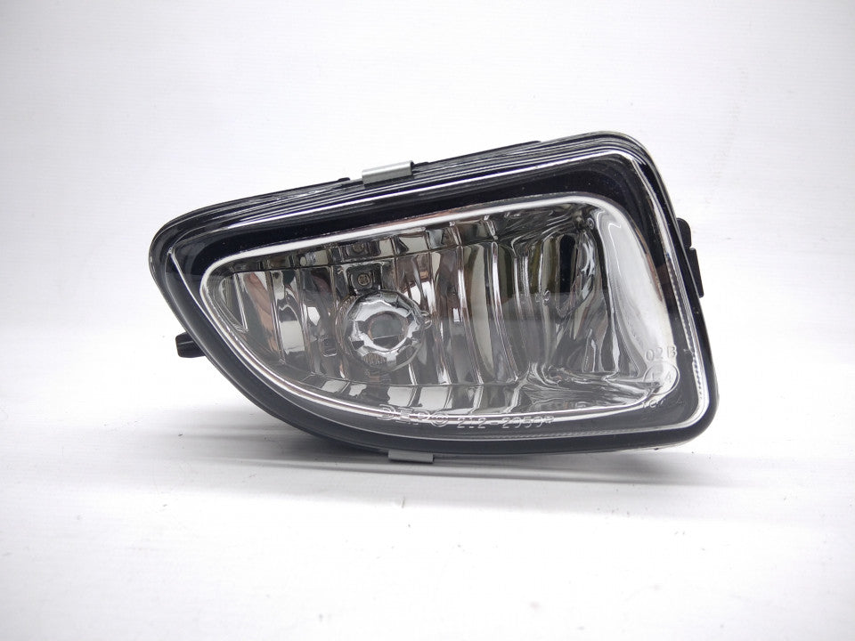 Farol Nevoeiro Direito Toyota Corolla 99-01