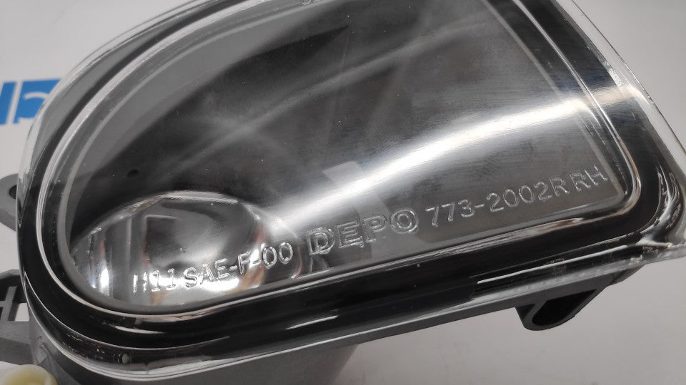 Farol Nevoeiro Direito Volvo V50 04-08
