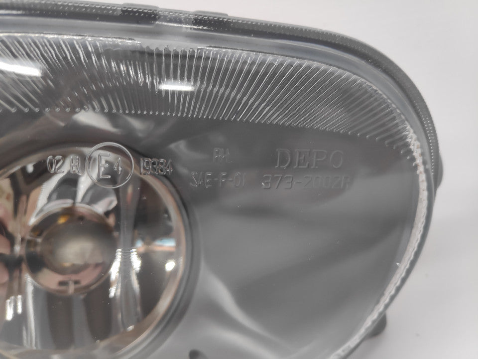 Farol Nevoeiro Direito Volvo Xc90 03-06