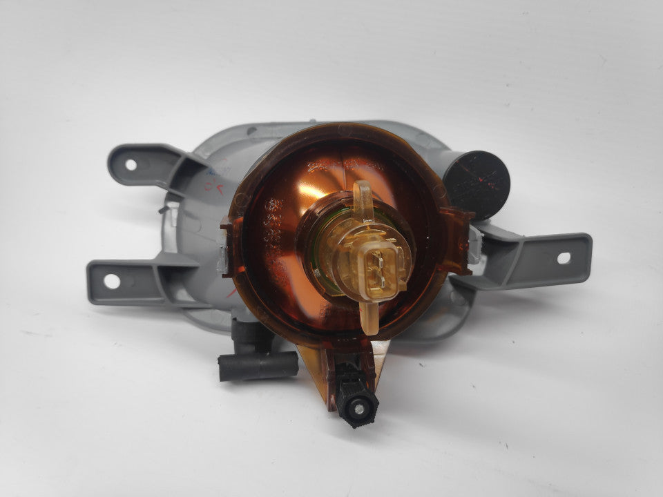 Farol Nevoeiro Direito Volvo Xc90 03-06