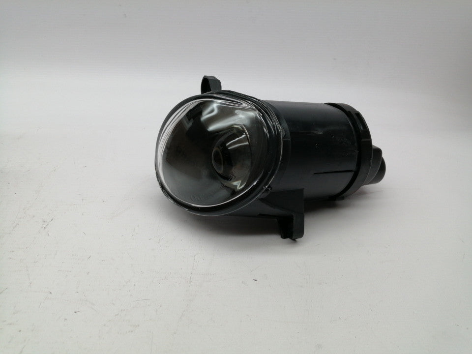 Farol Nevoeiro Direito Vw Passat B6 00-05