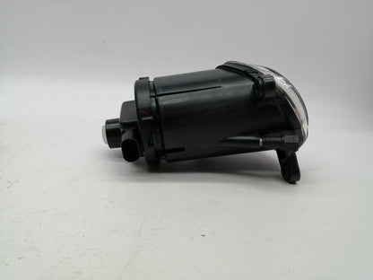 Farol Nevoeiro Direito Vw Passat B6 00-05