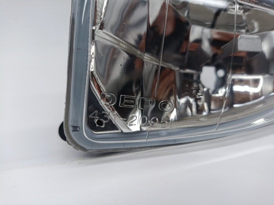 Farol Nevoeiro Esquerdo Ford Focus I 98-01