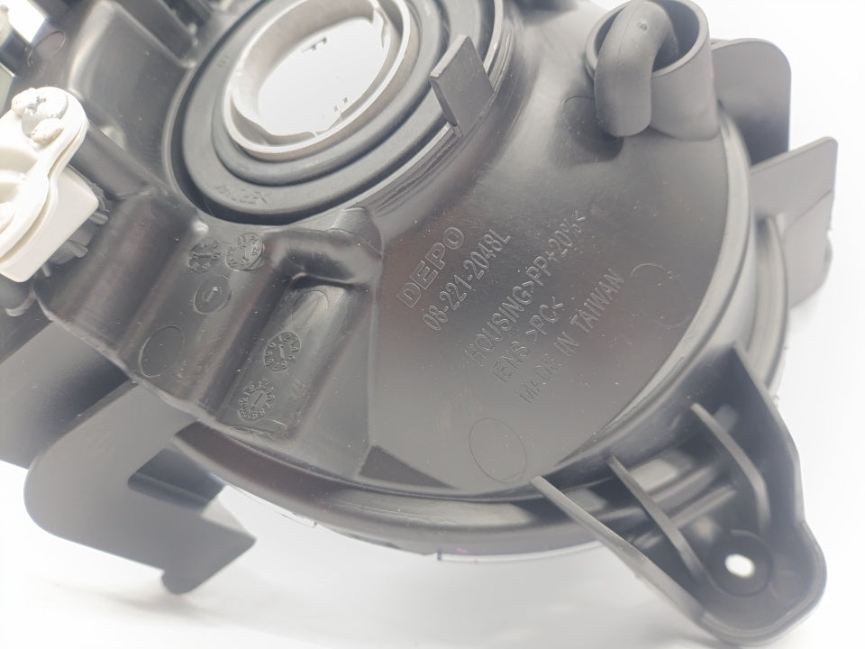 Farol Nevoeiro Esquerdo Hyundai I10 13-