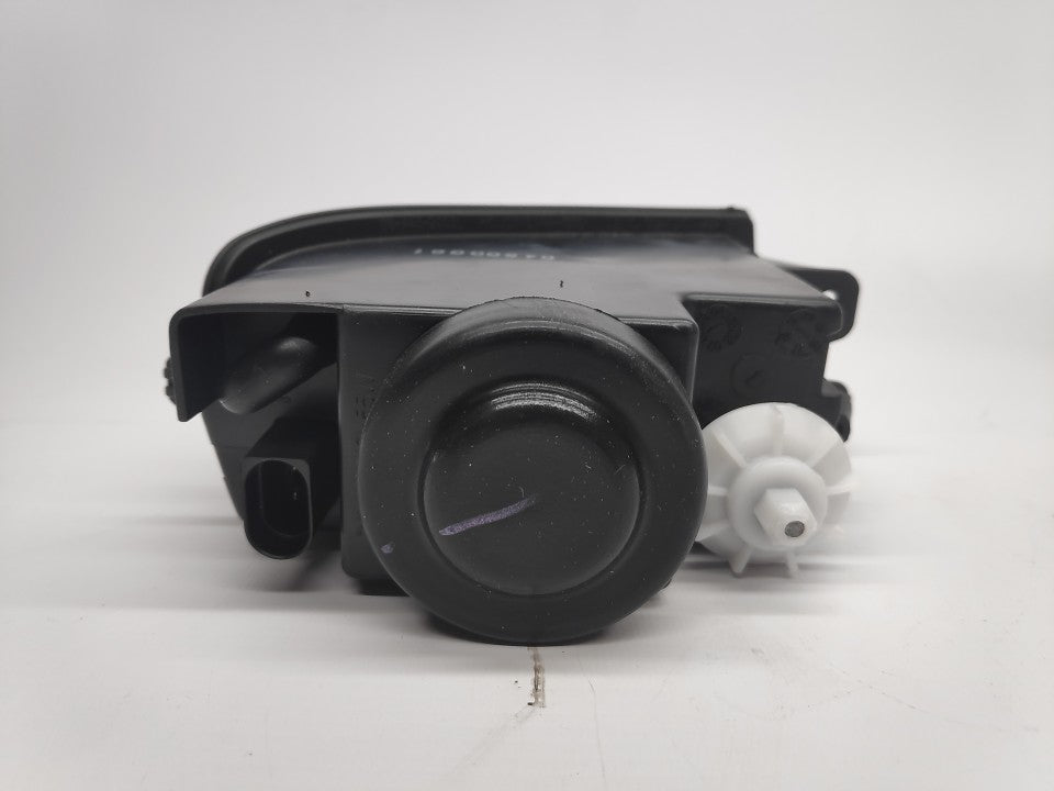 Farol Nevoeiro Esquerdo Seat Ibiza / Cordoba 6K2 99-02