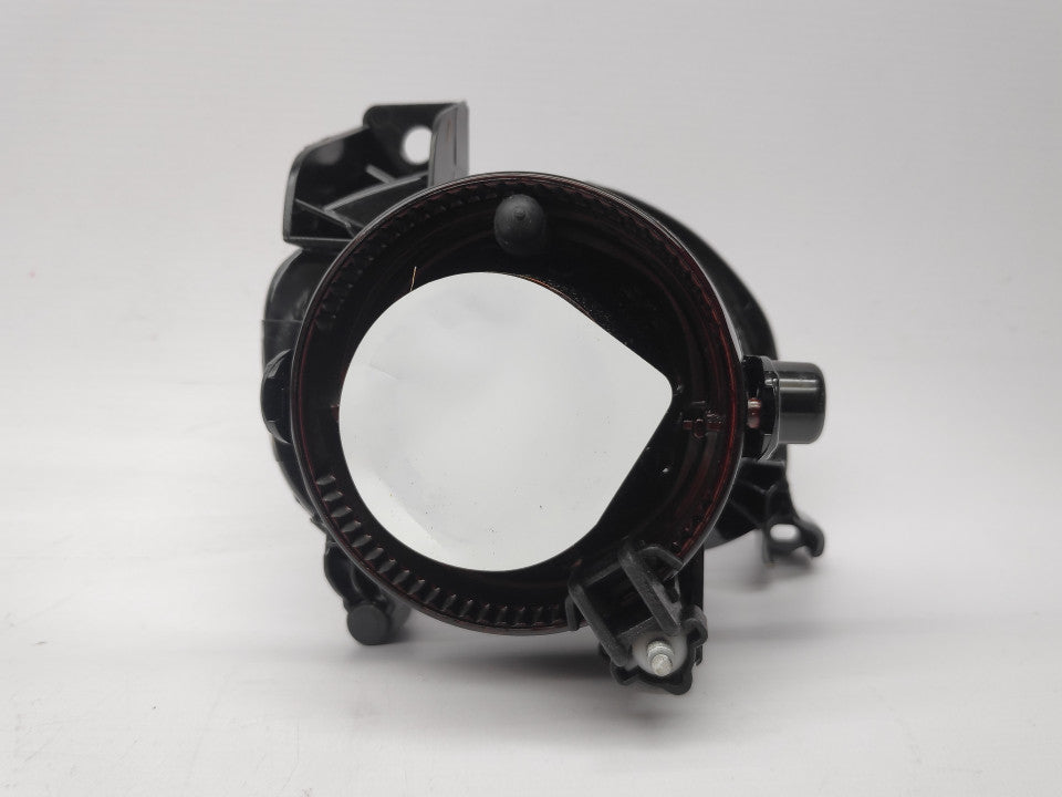 Farol Nevoeiro Esquerdo Toyota Avensis 03-06