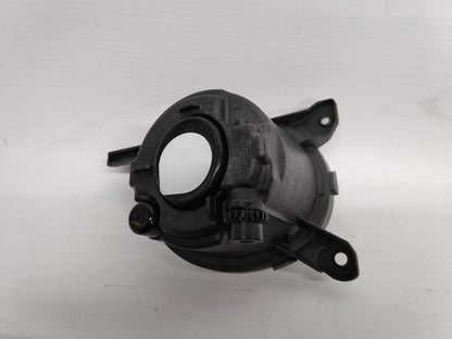 Farol Nevoeiro Esquerdo Toyota Corolla 3/5P 04-07