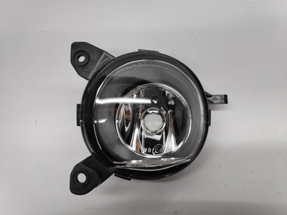 Farol Nevoeiro Esquerdo Toyota Corolla 3/5P 04-07
