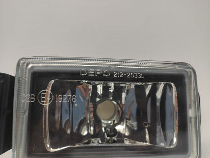 Farol Nevoeiro Esquerdo Toyota Corolla Hatchback 3 / 5P 01-04