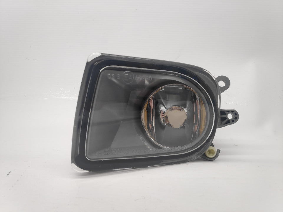 Farol Nevoeiro Esquerdo Volvo V50 04-08