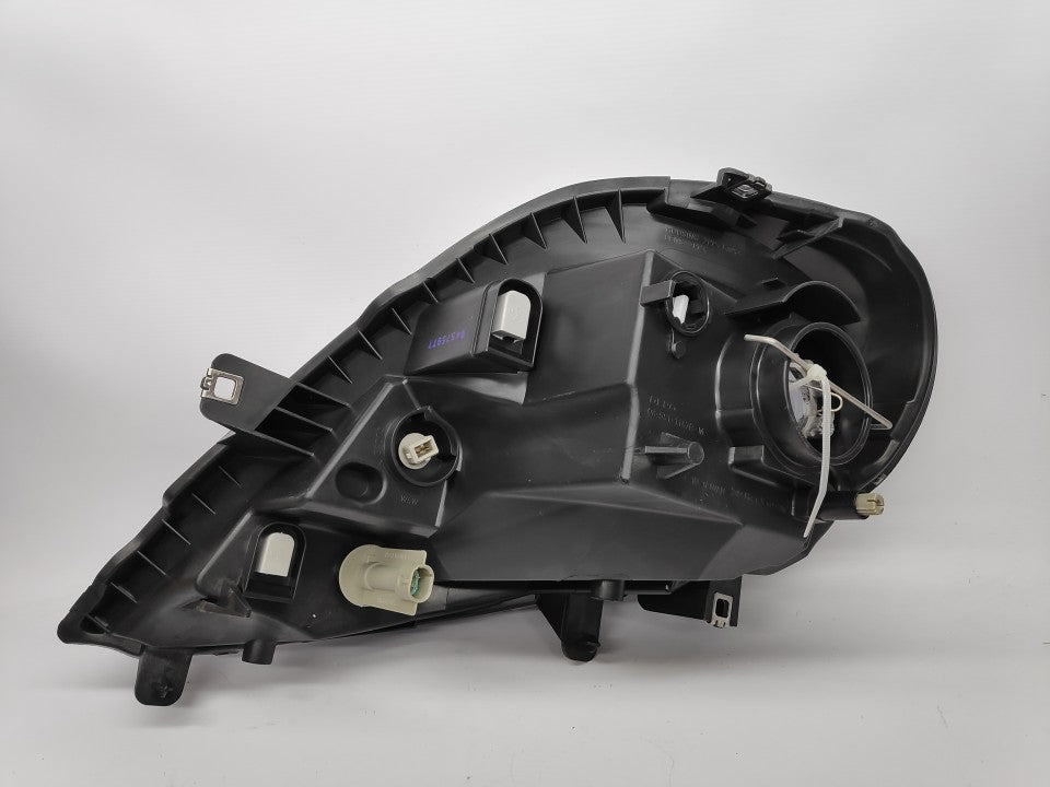 Farol Nissan Primastar 06-14 Direito