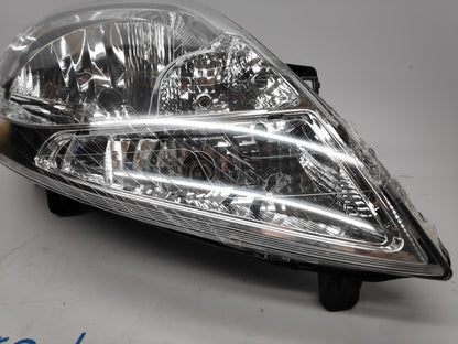 Farol Nissan Primastar 06-14 Direito