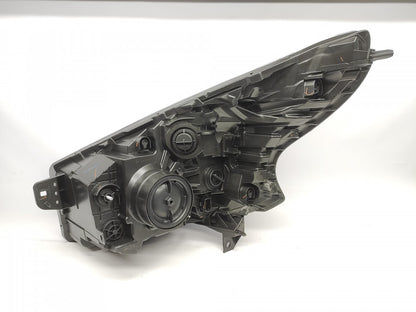 Farol Opel Vivaro 14-24 Direito
