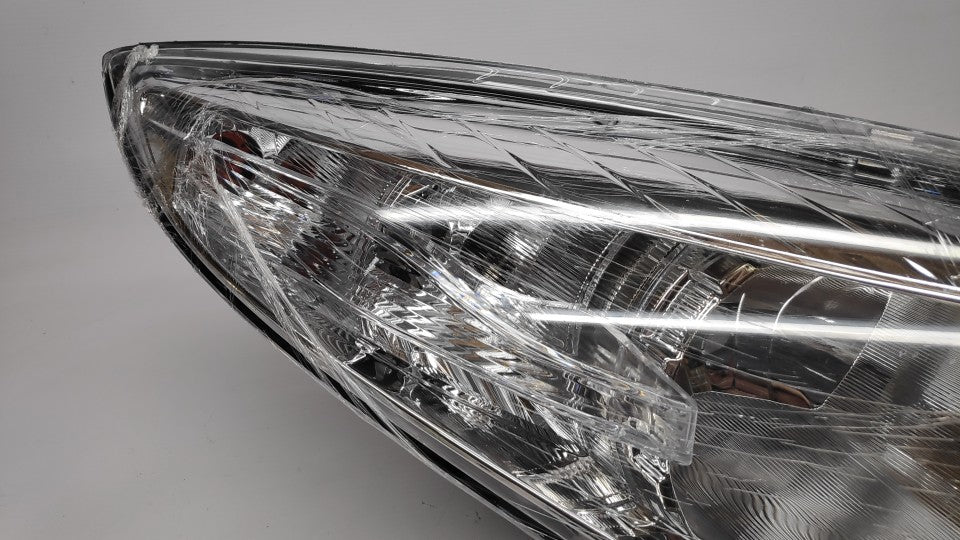 Farol Renault Megane III 08-11 Direito Cromado