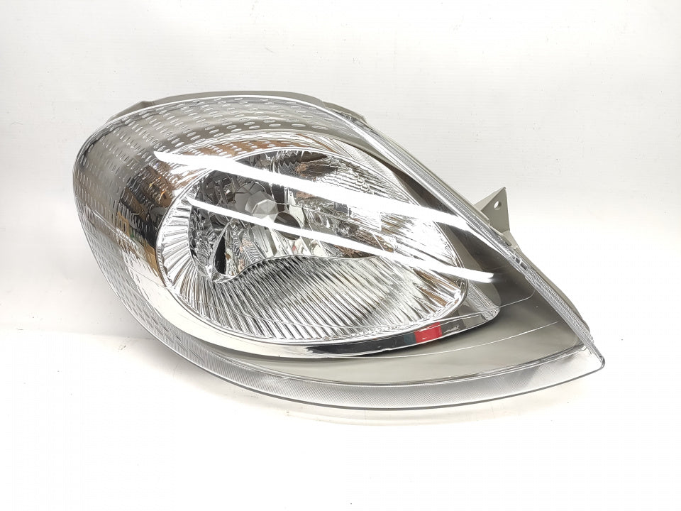Farol Renualt Trafic 01-06 Direito