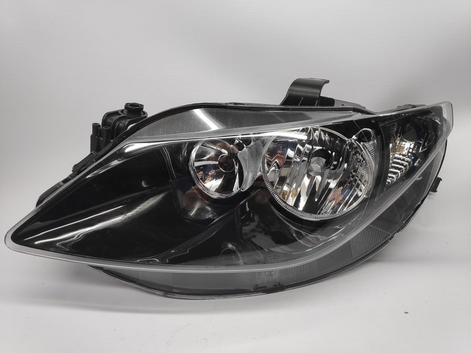 Farol Seat Ibiza 6J 09-16 Esquerdo Mascara Preta