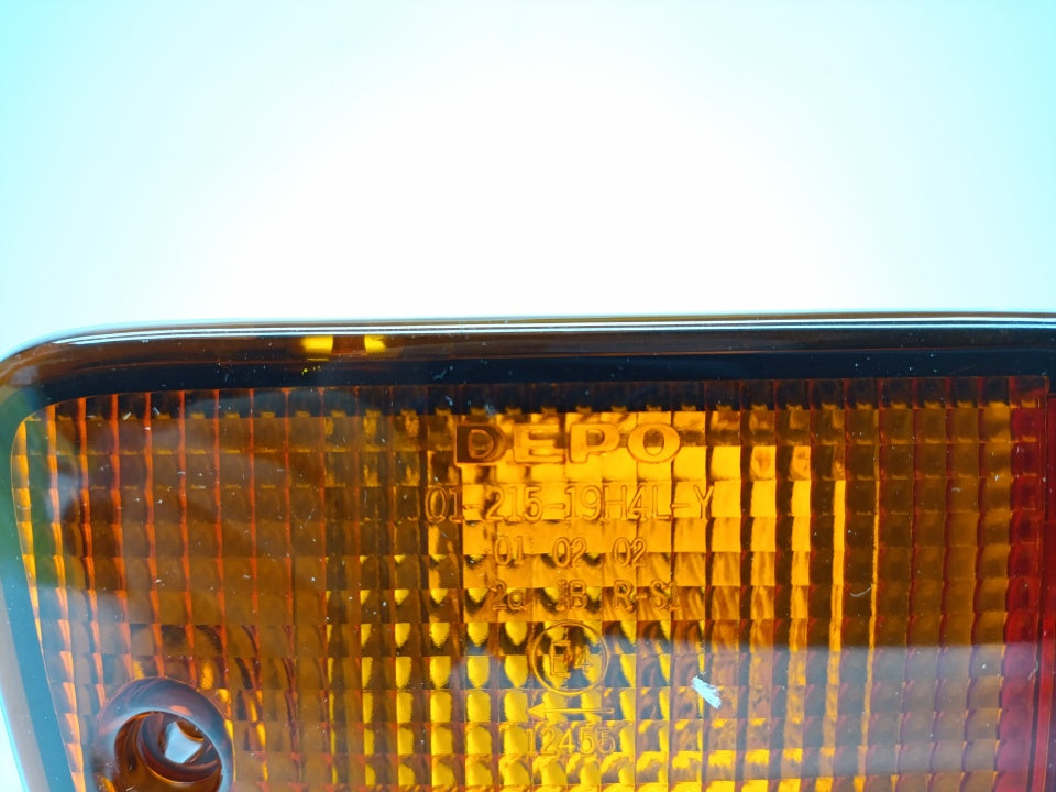 Farolim de Para-Choques Tras Esquerdo Nissan Patrol 88-97