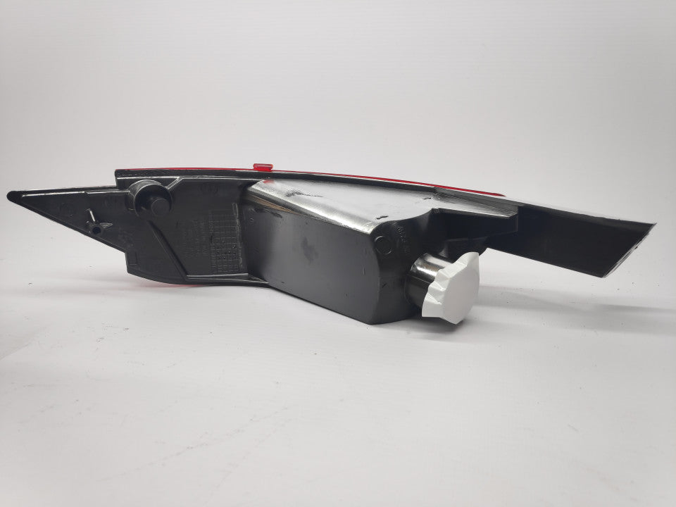 Farolim Deflector Esquerdo Para-Choques Ford Fiesta VI 3 / 5P 08-18