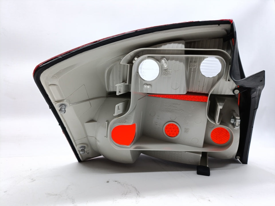 Farolim Direito Audi A4 01-04 Berlina