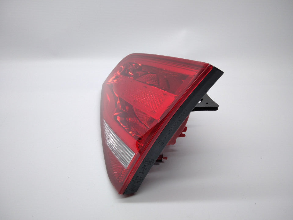 Farolim Direito Audi A4 08-11 Mala