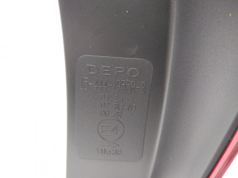 Farolim Direito Bmw X1 E84 09-12