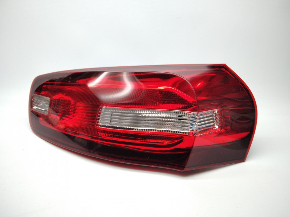 Farolim Direito Citroen C4 Picasso 13-