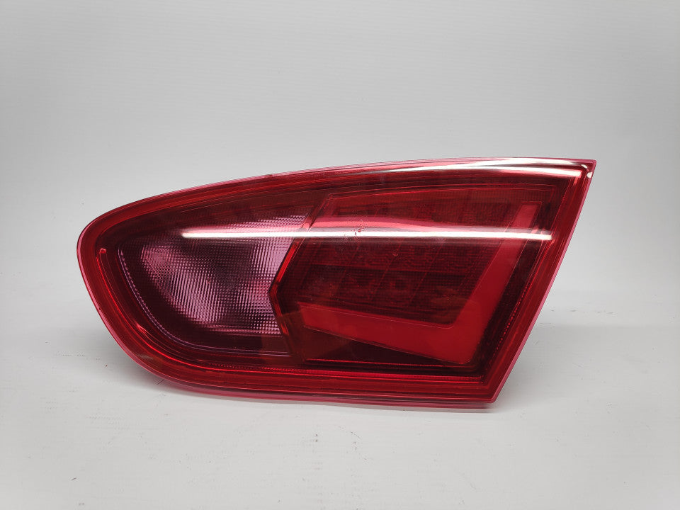 Farolim Direito da Mala Led Seat Leon 09-12