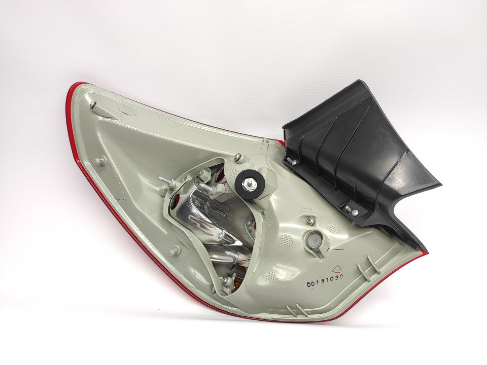 Farolim Direito Exterior Opel Astra J 5P 10-15