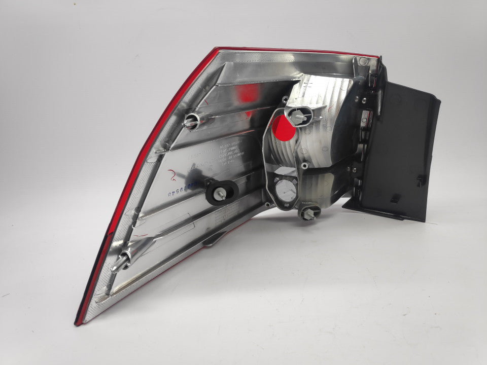 Farolim Direito exterior Opel Vectra C Wagon 05-08